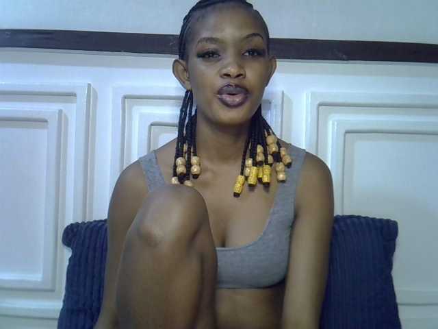 Afrikab1 live cam on BongaCams