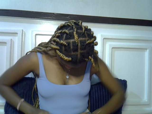 Afrikab1 live cam on BongaCams