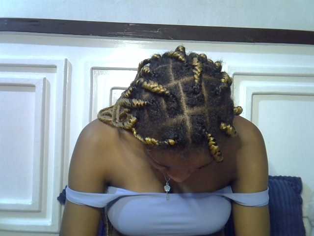 Afrikab1 live cam on BongaCams