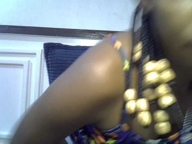 Afrikab1 live cam on BongaCams