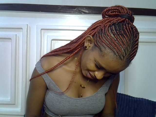 Afrikab1 live cam on BongaCams