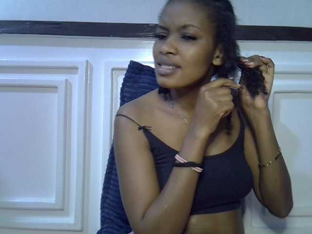 Afrikab1 live cam on BongaCams