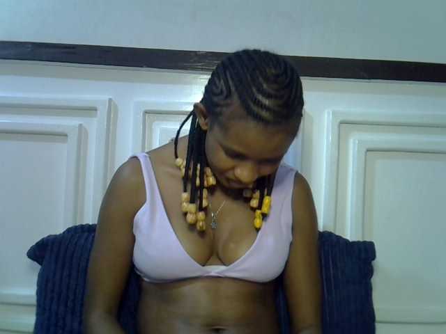 Afrikab1 live cam on BongaCams
