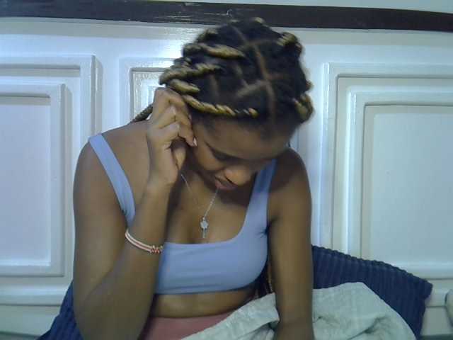 Afrikab1 live cam on BongaCams