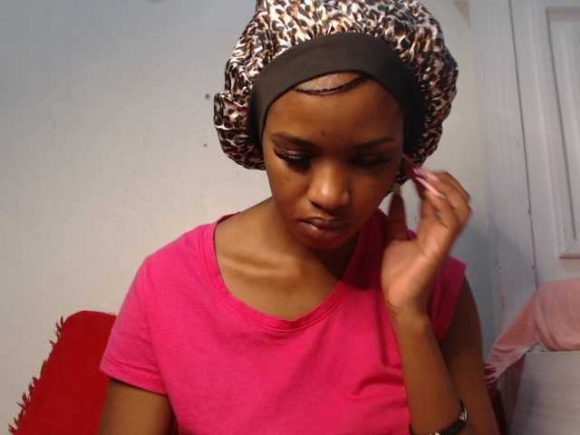 Afrikab1 live cam on UnifiedCams