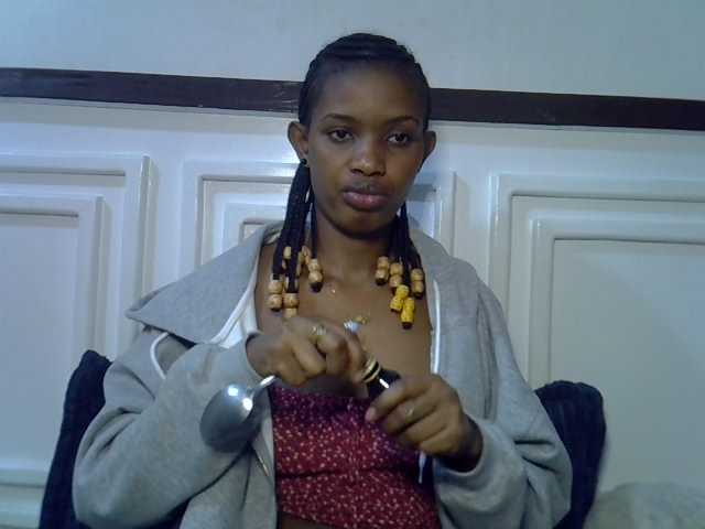 Afrikab1 live cam on BongaCams