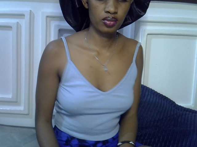 Afrikab1 live cam on BongaCams