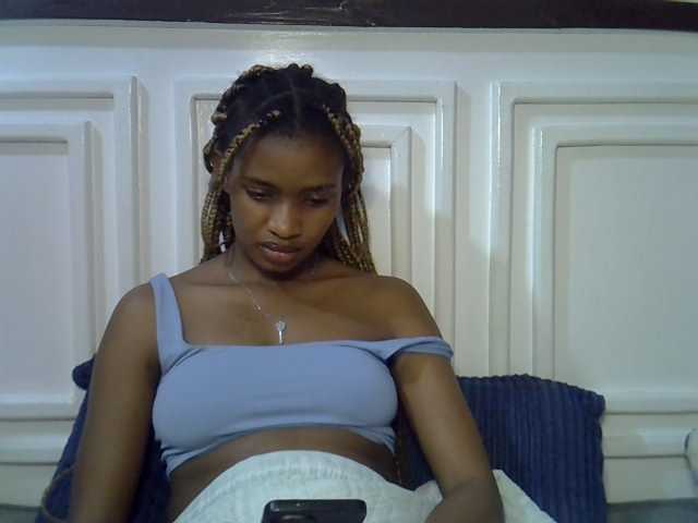Afrikab1 live cam on BongaCams