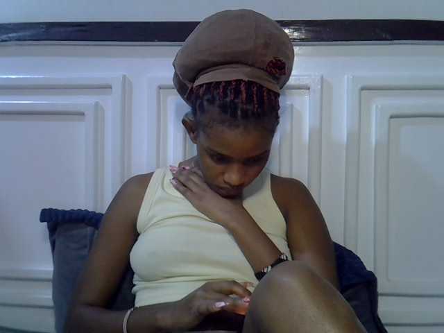 Afrikab1 live cam on BongaCams