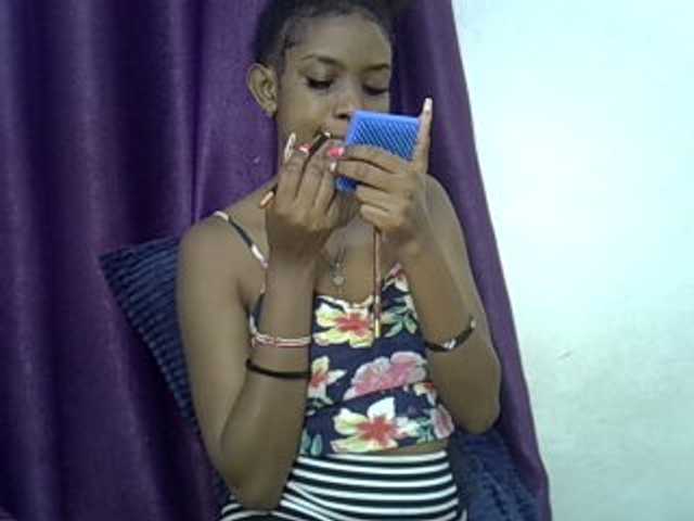 Afrikab1 live cam on BongaCams