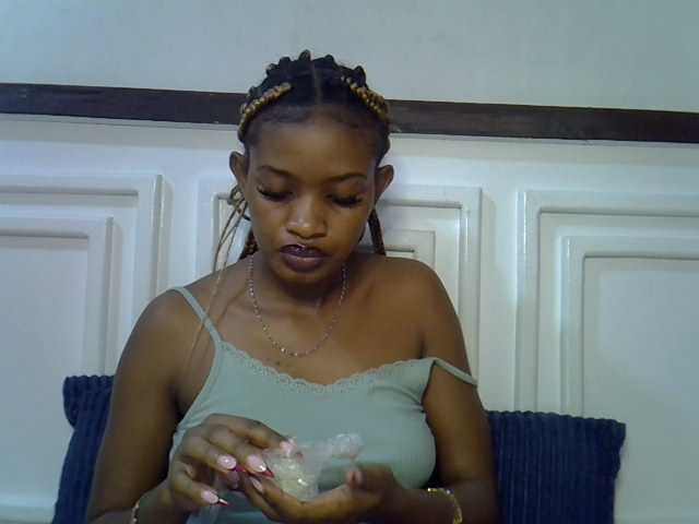 Afrikab1 live cam on BongaCams