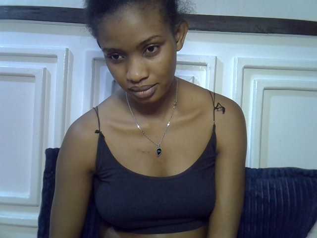 Afrikab1 live cam on BongaCams