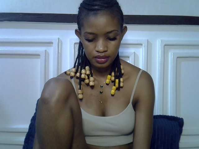 Afrikab1 live cam on BongaCams