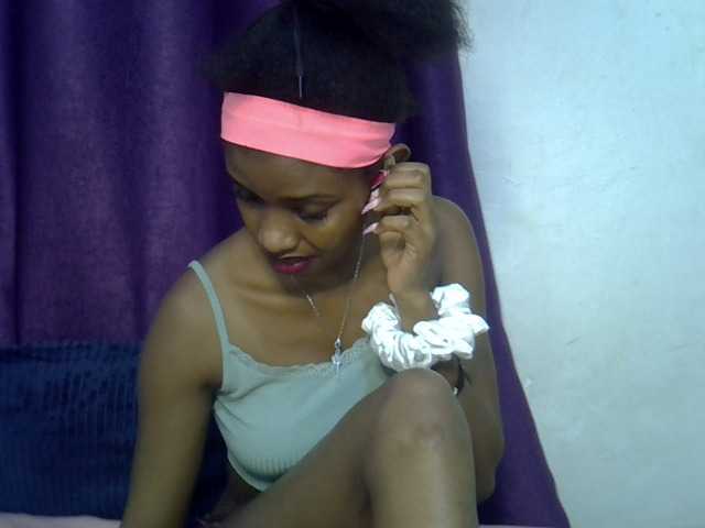 Afrikab1 live cam on BongaCams