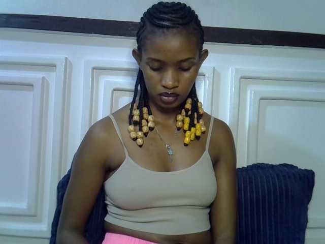 Afrikab1 live cam on BongaCams