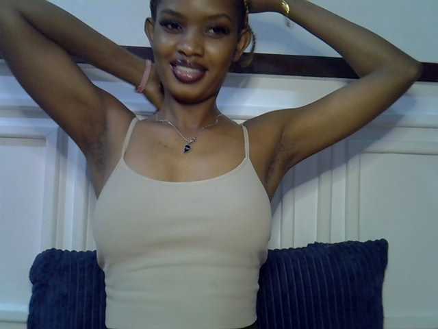 Afrikab1 live cam on BongaCams