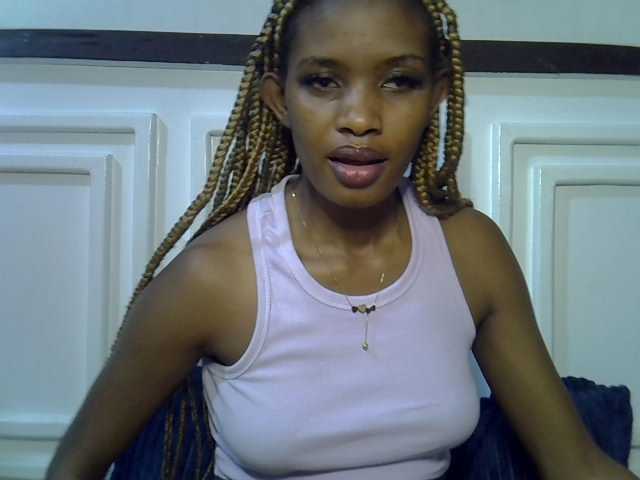 Afrikab1 live cam on BongaCams