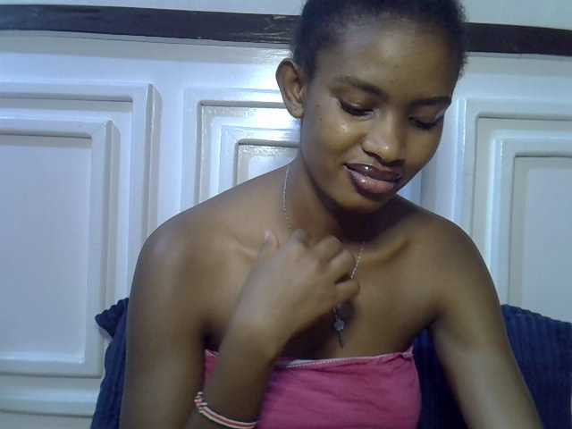 Afrikab1 live cam on BongaCams