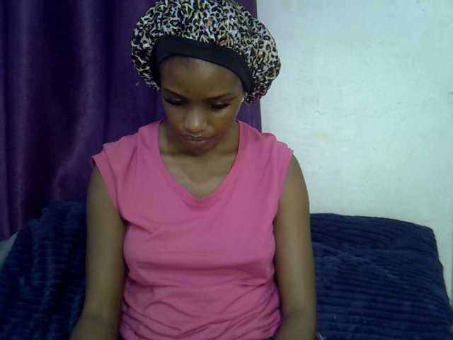 Afrikab1 live cam on UnifiedCams