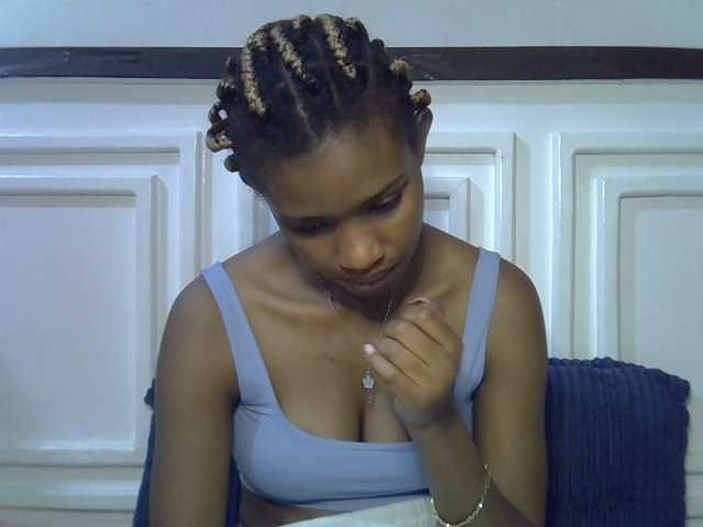 Afrikab1 live cam on BongaCams