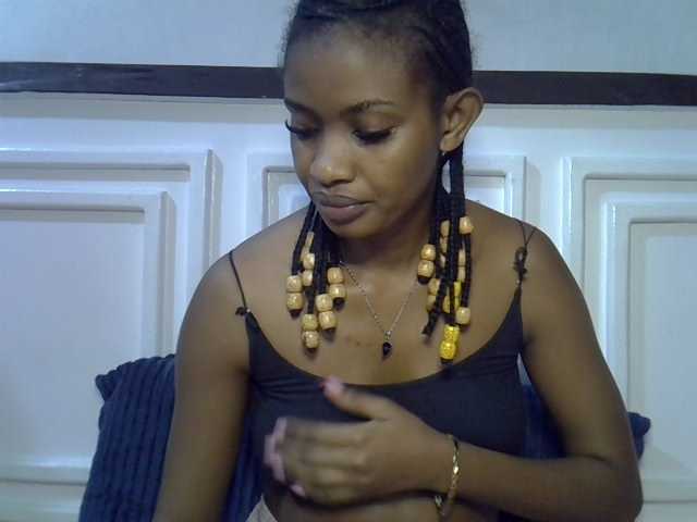 Afrikab1 live cam on BongaCams