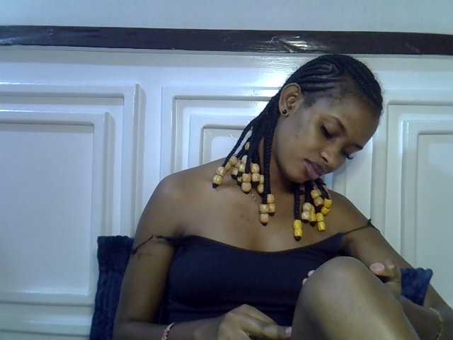 Afrikab1 live cam on BongaCams