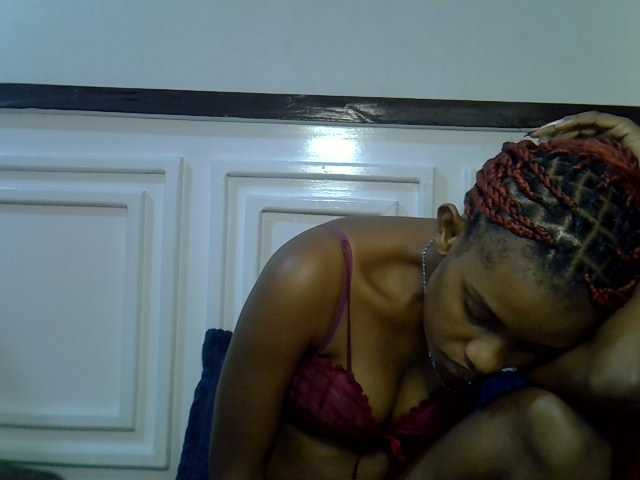 Afrikab1 live cam on BongaCams