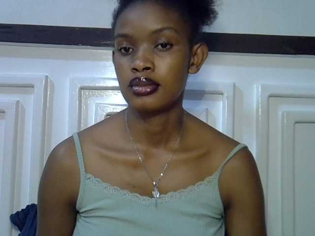 Afrikab1 live cam on BongaCams