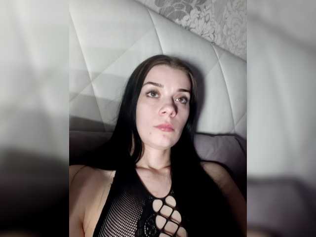 AdidasCoin's BongaCams show and profile