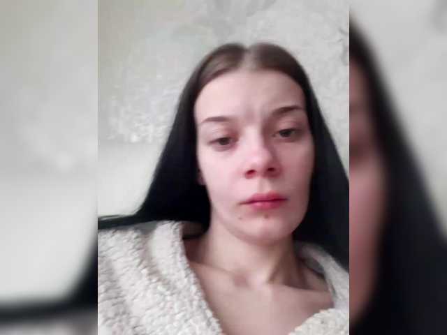 AdidasCoin's BongaCams show and profile