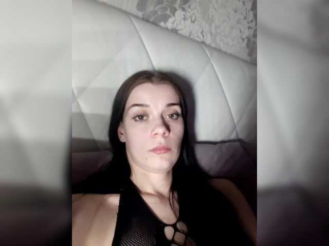 AdidasCoin's BongaCams show and profile