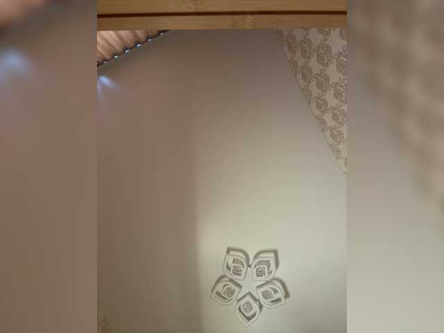 U-Moni live cam on BongaCams