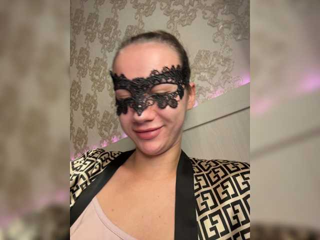 U-Moni live cam on BongaCams