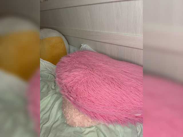 U-Moni live cam on BongaCams