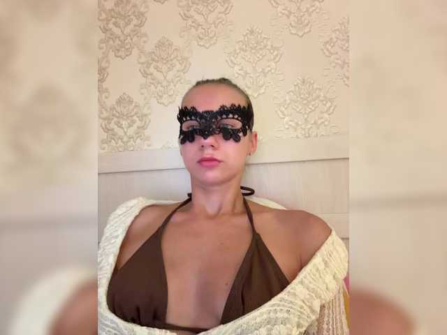 U-Moni Live Cam on BongaCams