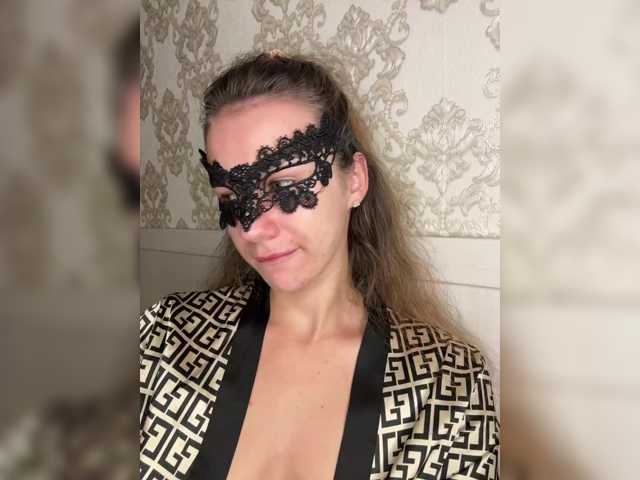 U-Moni live cam on BongaCams
