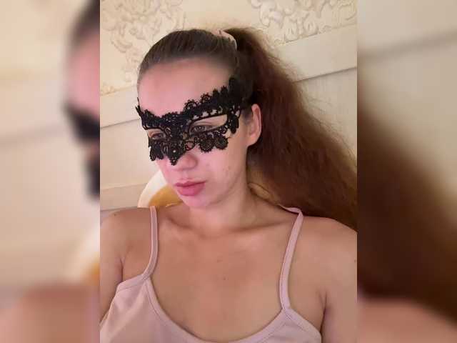 U-Moni live cam on BongaCams
