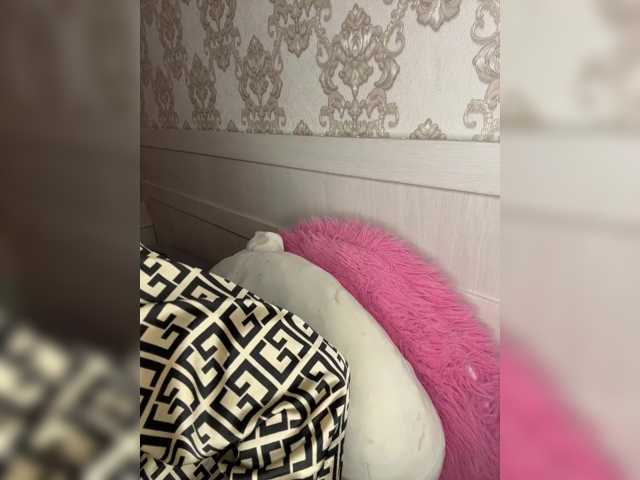 U-Moni live cam on BongaCams