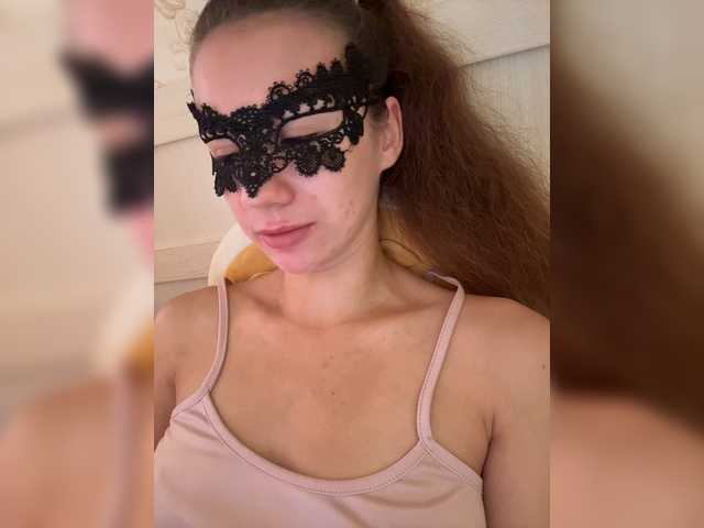U-Moni live cam on BongaCams
