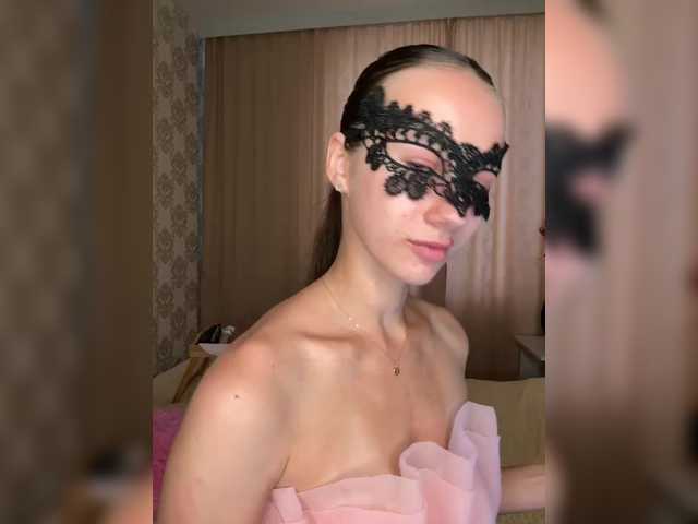 U-Moni live cam on BongaCams