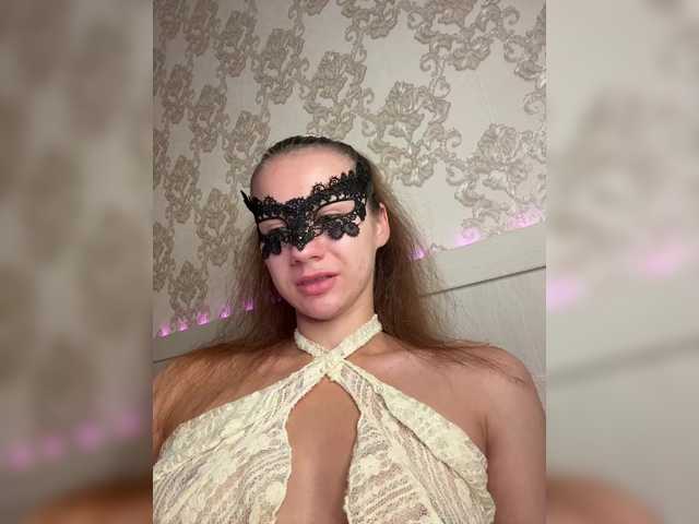 U-Moni live cam on BongaCams