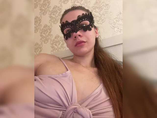 U-Moni live cam on BongaCams