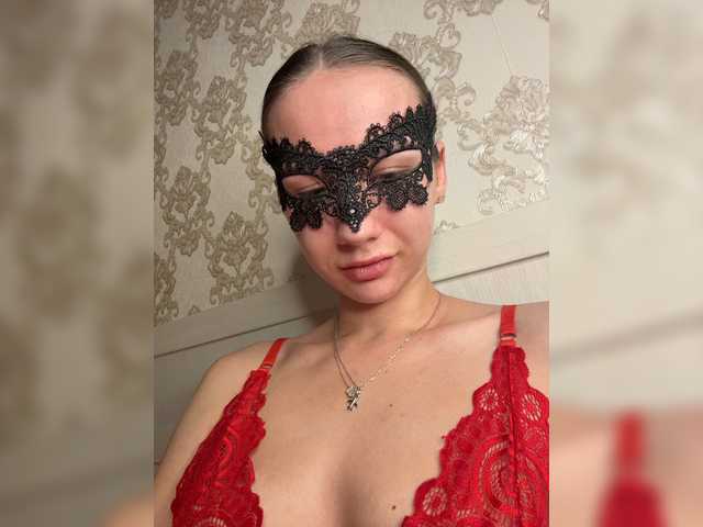 U-Moni live cam on BongaCams