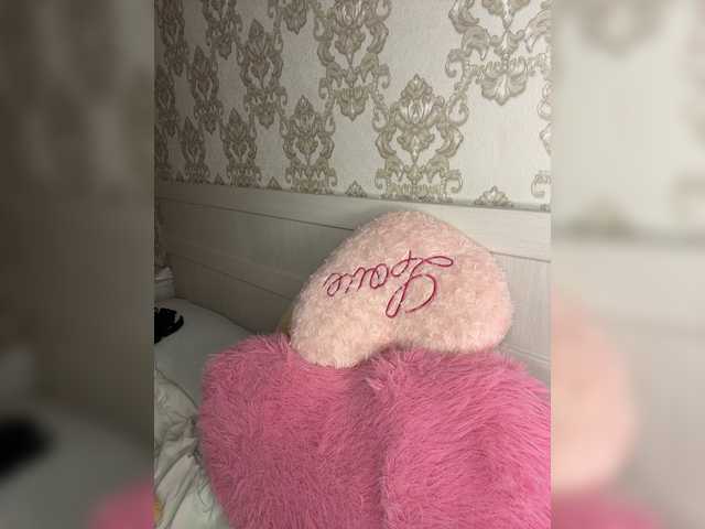 U-Moni live cam on BongaCams