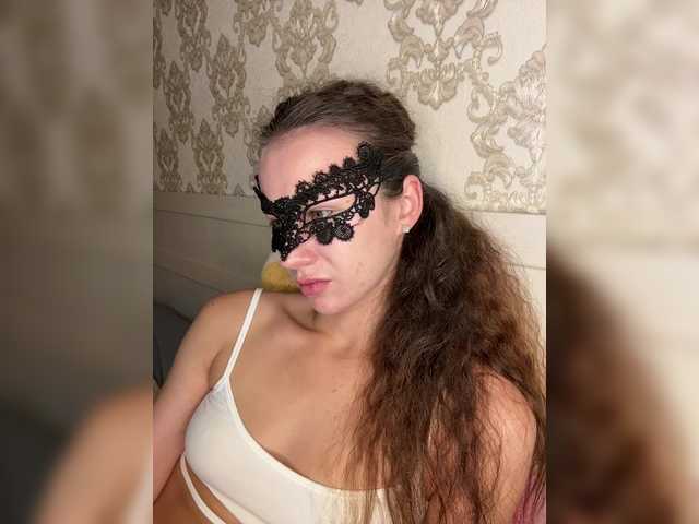 U-Moni live cam on BongaCams