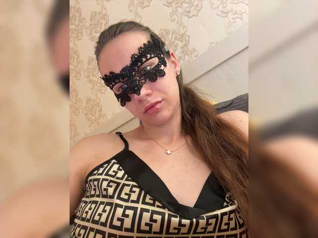 U-Moni live cam on BongaCams