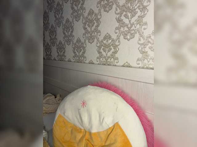 U-Moni live cam on BongaCams