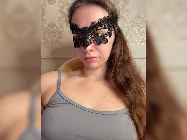 U-Moni live cam on BongaCams