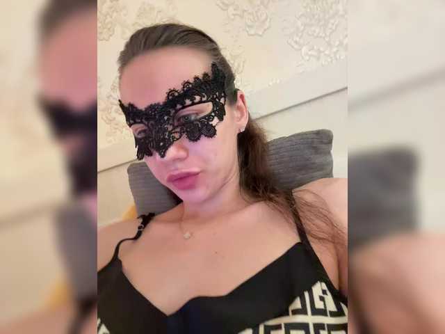 U-Moni live cam on BongaCams