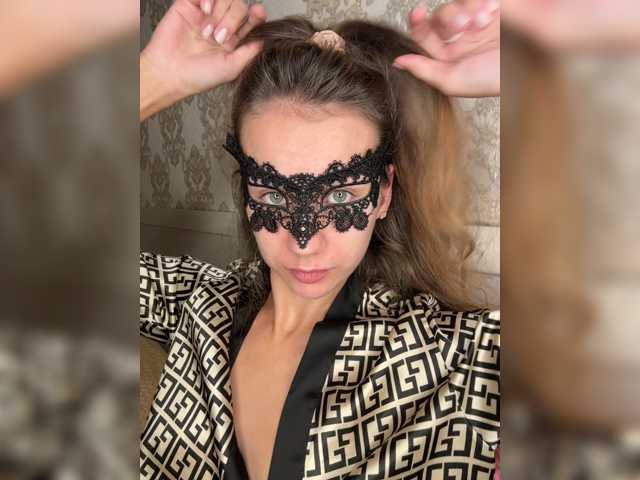 U-Moni live cam on BongaCams